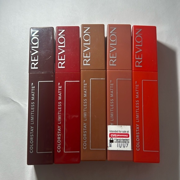 Revlon ColorStay Limitless Matte Liquid Lipstick: PICK ONE - Picture 1 of 16